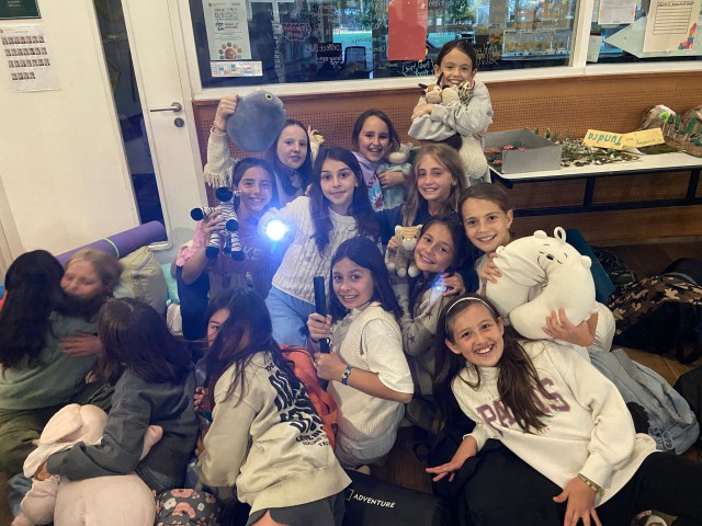 PHOTO-2025-10-18-10-04-07