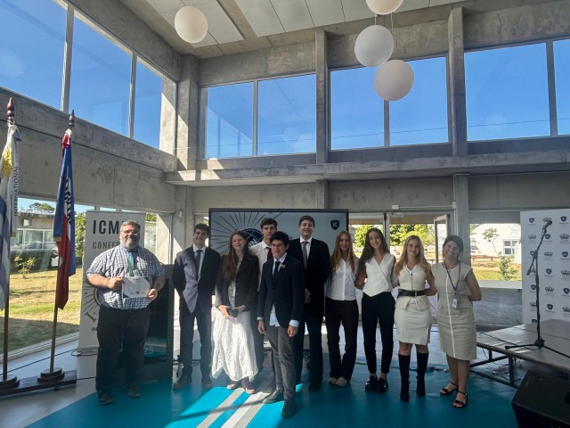 WhatsApp_Image_2025-11-17_at_09.38.35